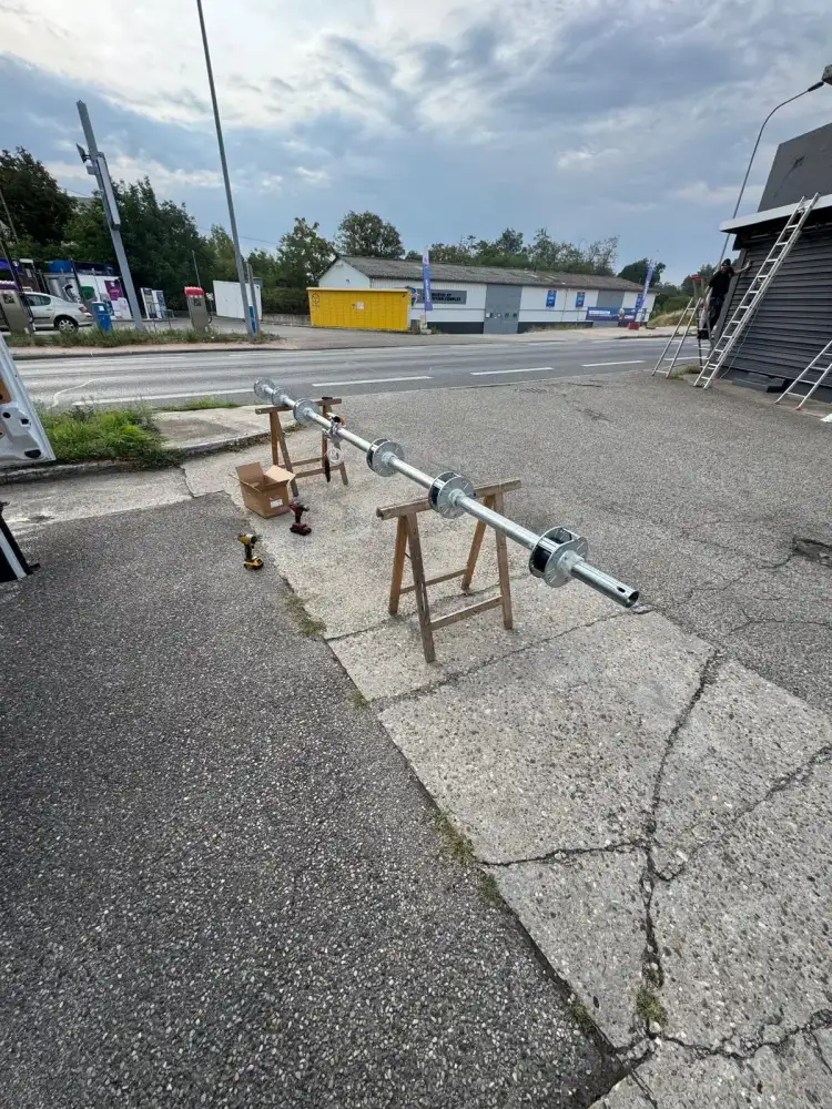 Installation et pose de rideau métallique à Paris 12